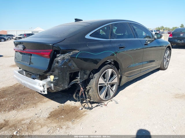 2025 AUDI A6 E-TRON WAU2CAGH1SA018325 Photo 3