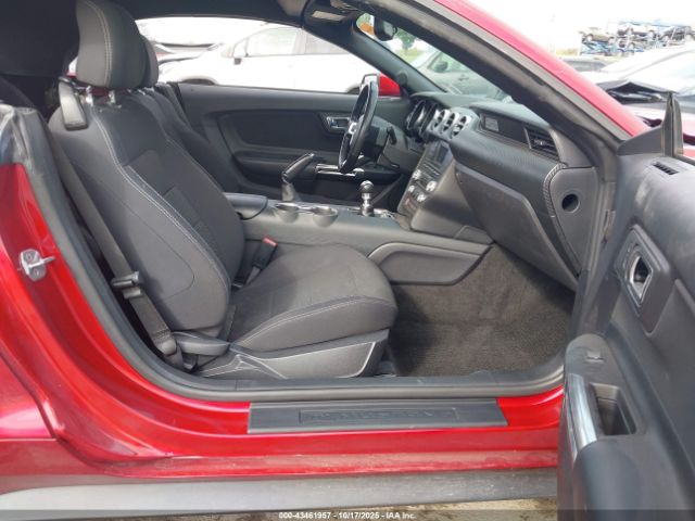 2017 FORD MUSTANG 1FATP8EM4H5235296 Photo 4