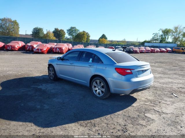 2012 CHRYSLER 200 1C3CCBBB4CN299051 Photo 2