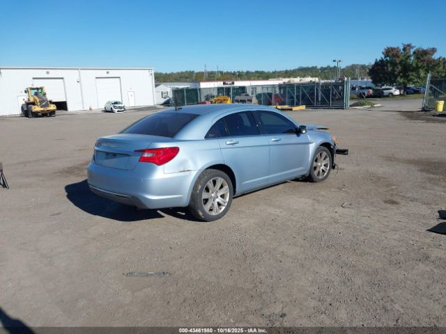 2012 CHRYSLER 200 1C3CCBBB4CN299051 Photo 3