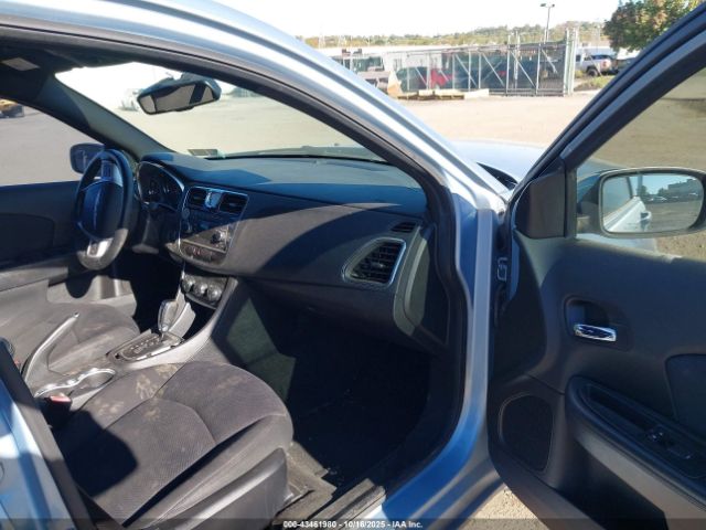 2012 CHRYSLER 200 1C3CCBBB4CN299051 Photo 4