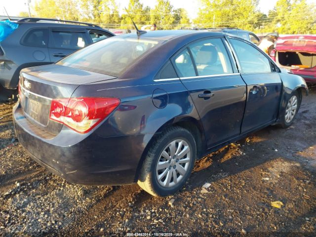 2011 CHEVROLET CRUZE 1G1PC5SH8B7245671 Photo 3