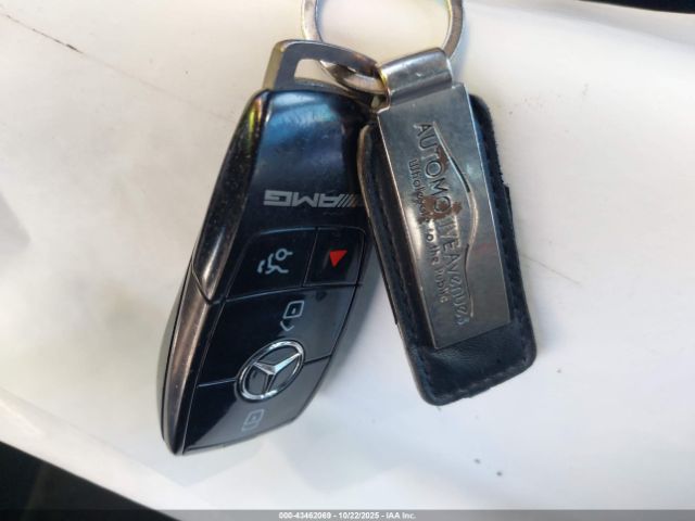 2021 MERCEDES-BENZ AMG GLA 45 W1N4N5DB3MJ253284 Photo 10