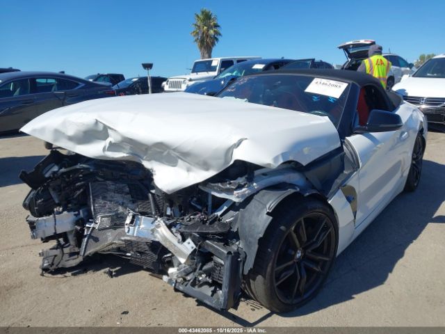 2023 BMW Z4 WBAHF3C02PWY11687 Photo 1