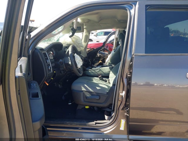 Продаж на аукціоні авто 2019 Ram 1500 Classic Tradesman  4x2 6'4 Box, vin: 1C6RR6FG0KS686091, номер лоту: 43462113