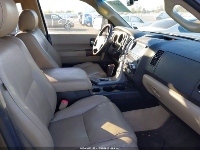 2011 TOYOTA SEQUOIA 5TDDY5G10BS045087 Photo 4