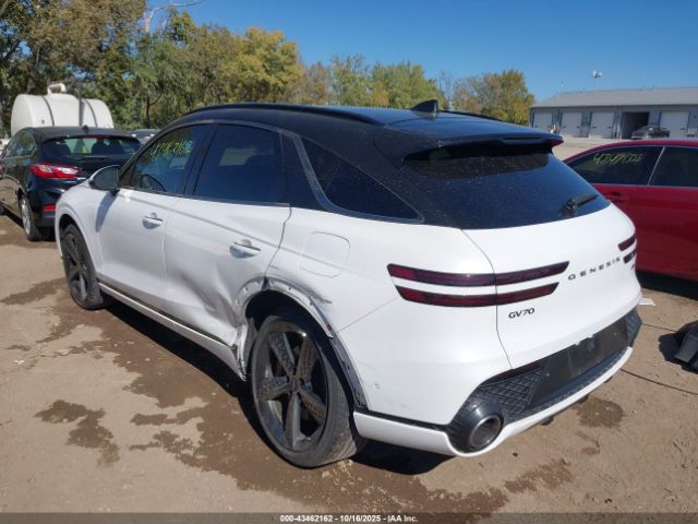 2023 GENESIS GV70 KMUMADTB8PU105002 Photo 2
