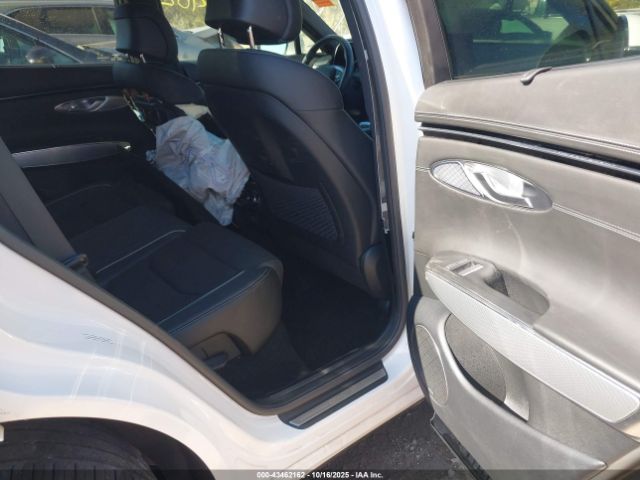 2023 GENESIS GV70 KMUMADTB8PU105002 Photo 7