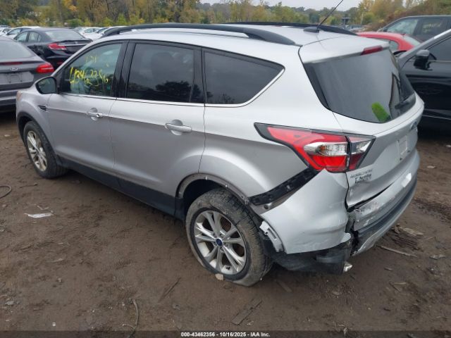 2017 FORD ESCAPE 1FMCU9G92HUB07125 Photo 2