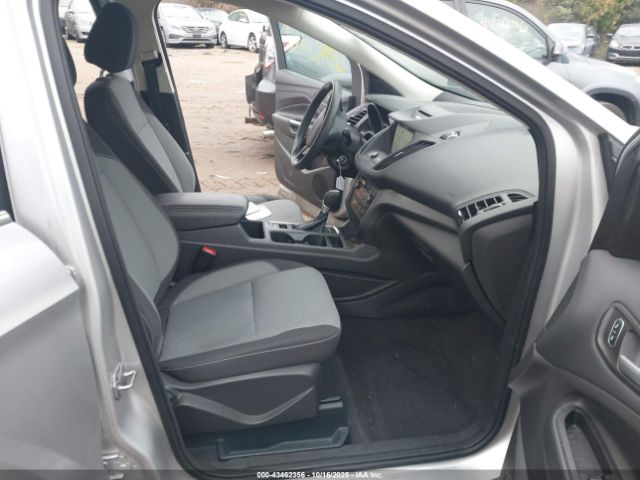 2017 FORD ESCAPE 1FMCU9G92HUB07125 Photo 4