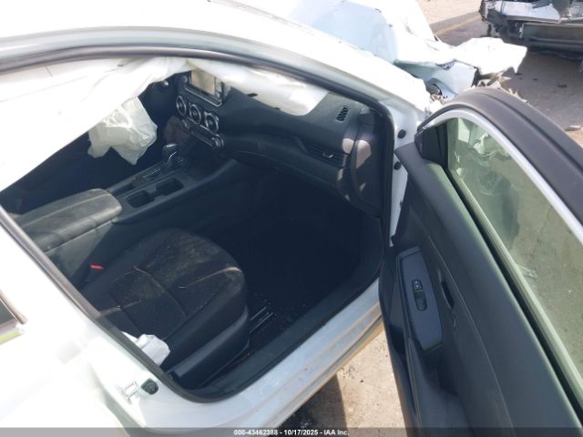 2024 NISSAN SENTRA 3N1AB8BV3RY233799 Photo 4