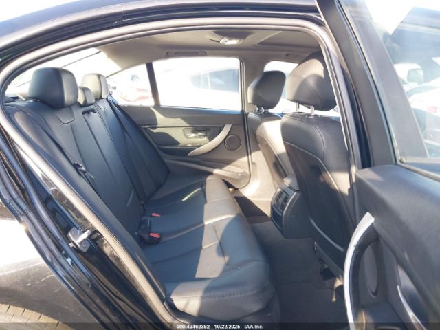 2016 BMW 320I WBA8E1G50GNT36933 Photo 7