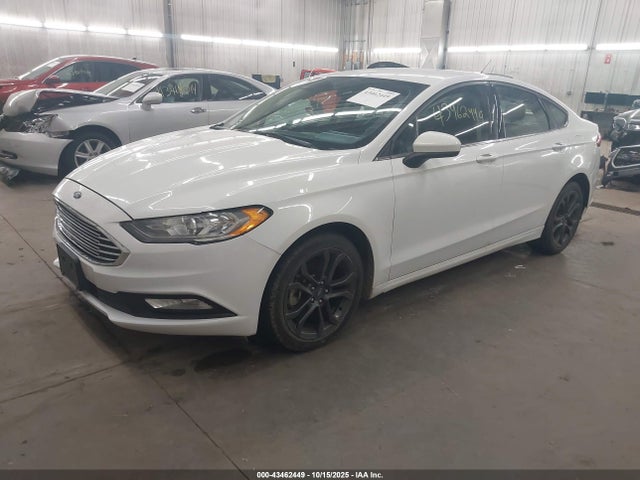 Ford FUSION SE 2018 3FA6P0T96JR233873 Image 2