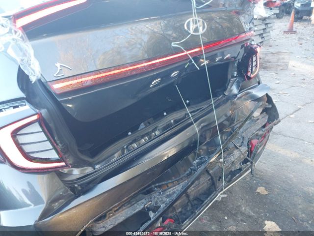 2023 HYUNDAI SONATA HYBRID KMHL34JJ7PA070694 Photo 5