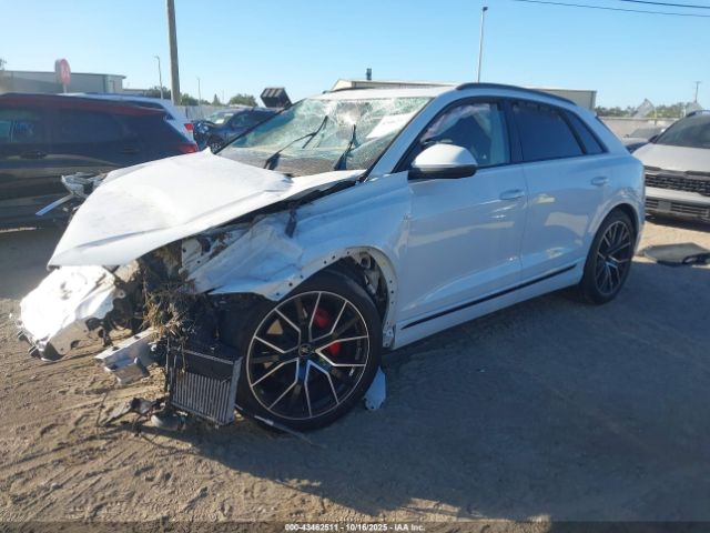 2022 AUDI Q8 WA1FVBF15ND034257 Photo 1