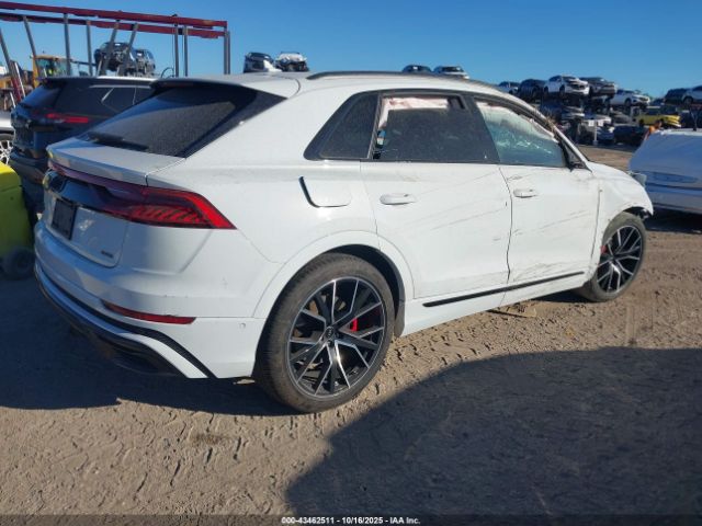 2022 AUDI Q8 WA1FVBF15ND034257 Photo 3