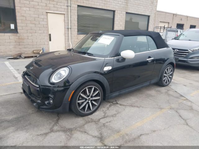 2020 MINI CONVERTIBLE WMWWJ5C0XL3L72431 Photo 1