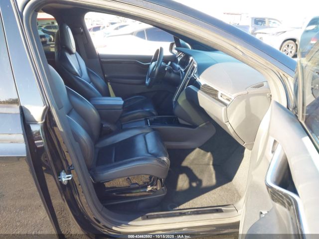 2016 TESLA MODEL X 5YJXCBE25GF017657 Photo 4