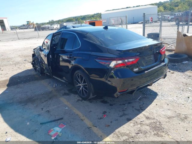 2021 TOYOTA CAMRY 4T1G11AK9MU604349 Photo 2