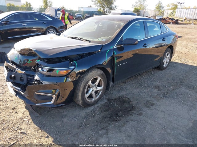 Chevrolet Malibu 1ls 2018 1G1ZB5ST5JF269155 Image 2