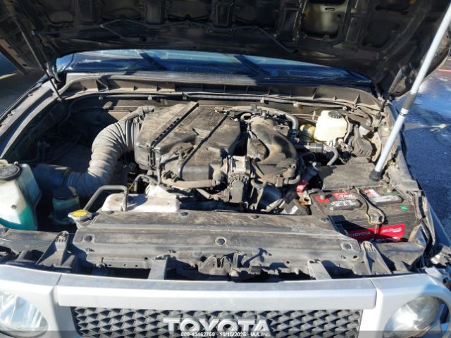 2007 TOYOTA FJ CRUISER JTEBU11FX70034670 Photo 9