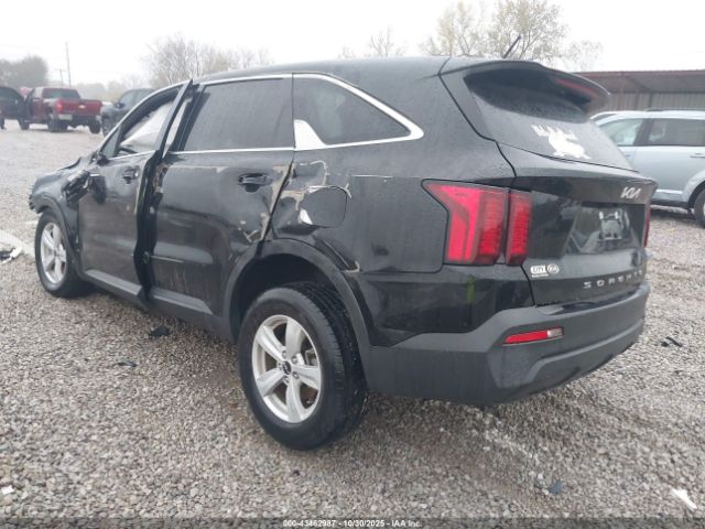 2022 KIA SORENTO 5XYRG4LC7NG104020 Photo 2