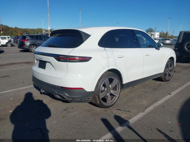 2021 PORSCHE CAYENNE WP1AA2AY7MDA02911 Photo 3