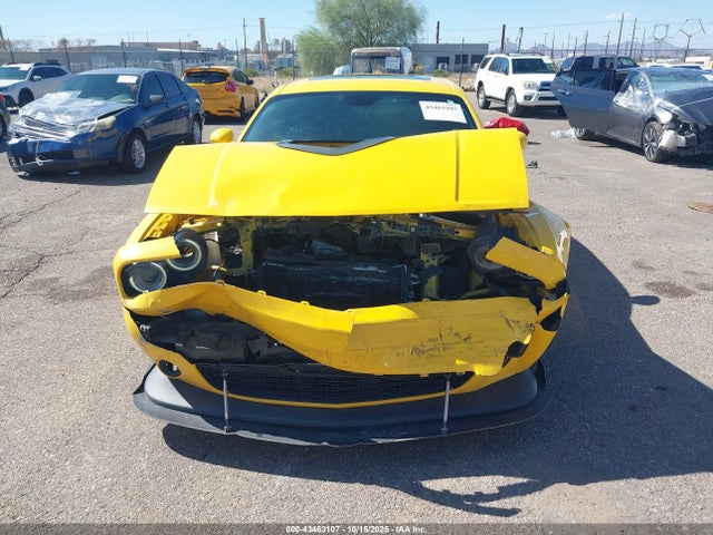 2C3CDZFJ4HH588941 Dodge Challenger 392 Hemi Scat Pack Shaker