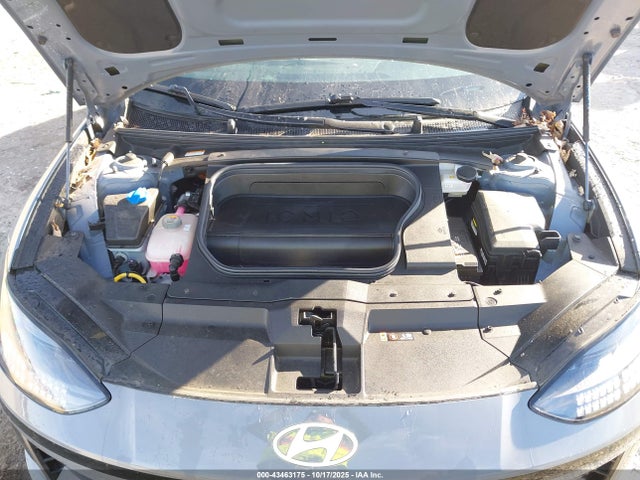 2023 HYUNDAI IONIQ 6 KMHM24AB8PA046503 Photo 9