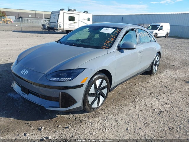 2023 HYUNDAI IONIQ 6 KMHM24AB8PA046503 Photo 1