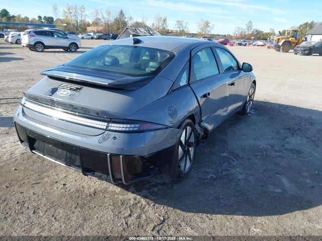 2023 HYUNDAI IONIQ 6 KMHM24AB8PA046503 Photo 3