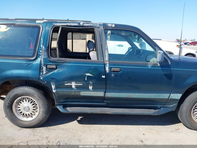 1994 FORD EXPLORER 1FMDU34X5RUD31561 Photo 5