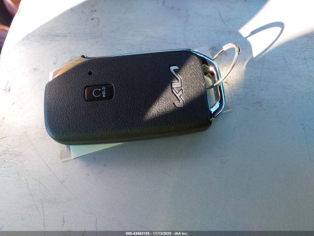 2023 KIA EV6 KNDC34LA3P5127791 Photo 10