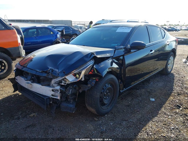 Nissan Altima 2019 1N4BL4BV5KC125308 Image 2