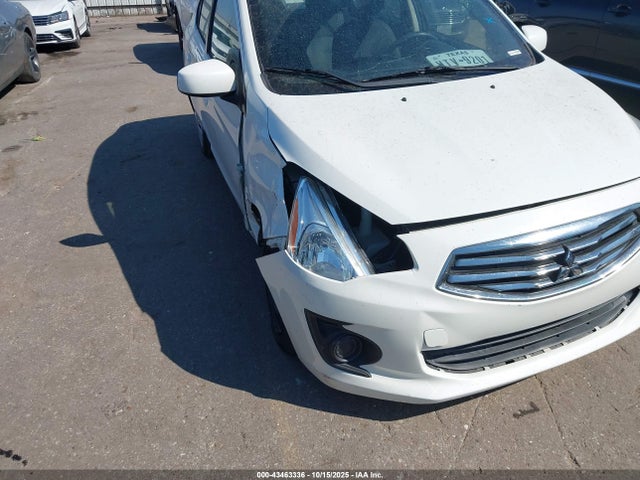 2018 MITSUBISHI MIRAGE G4 ML32F3FJXJHF13189 Photo 5