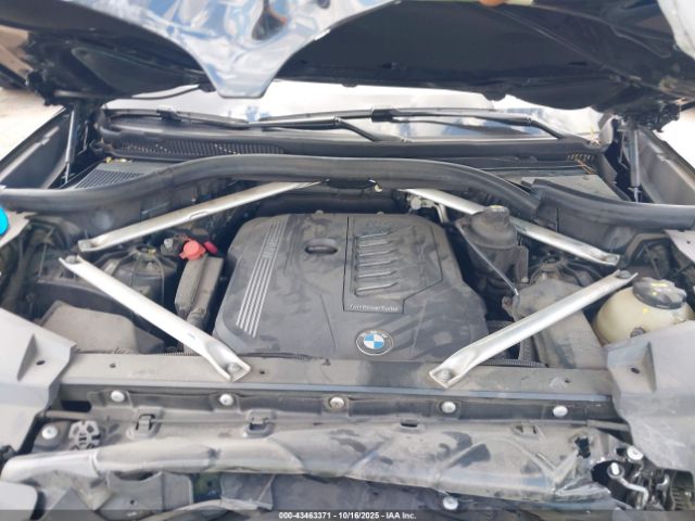 2019 BMW X5 5UXCR6C53KLL09491 Photo 9