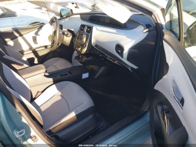 2019 TOYOTA PRIUS JTDKARFU0K3097626 Photo 4