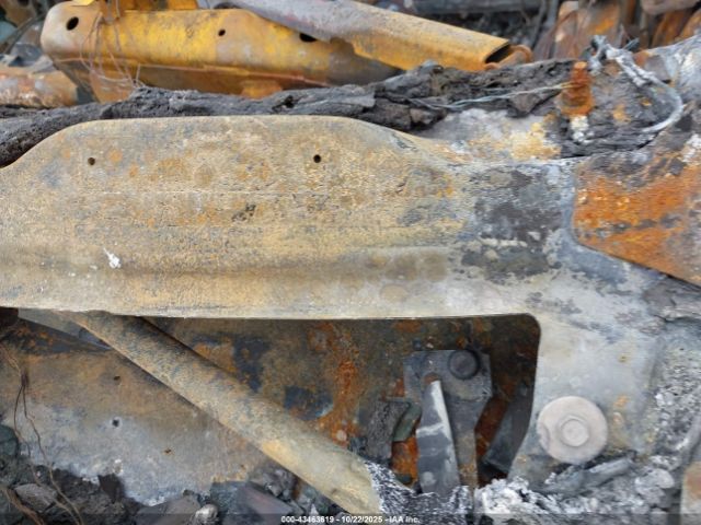 2018 CHEVROLET SILVERADO 1500 1GCVKREC1JZ311439 Photo 8