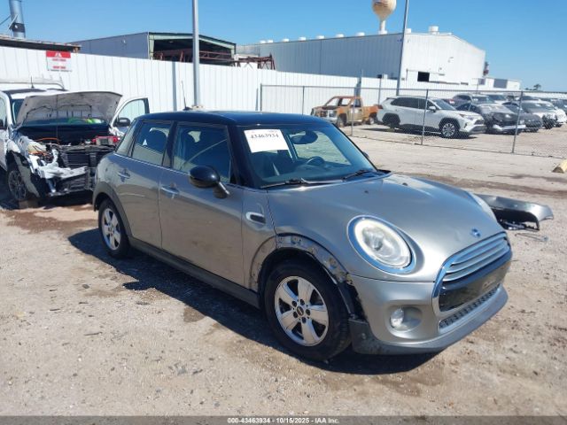 2018 MINI HARDTOP WMWXU1C52J2F80356