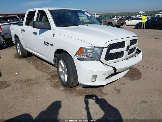 Auction sale of the 2015 Ram 1500 Express, vin: 1C6RR6KT9FS668908, lot number: 43464016