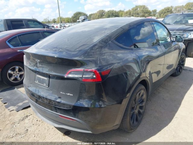 2023 TESLA MODEL Y 7SAYGDEE4PA176345 Photo 3