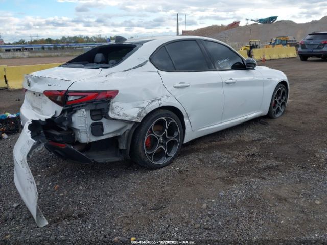 2022 ALFA ROMEO GIULIA ZARFANBN3N7664407 Photo 3