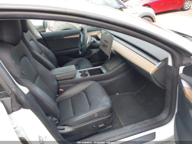2022 TESLA MODEL 3 5YJ3E1EB4NF306271 Photo 4