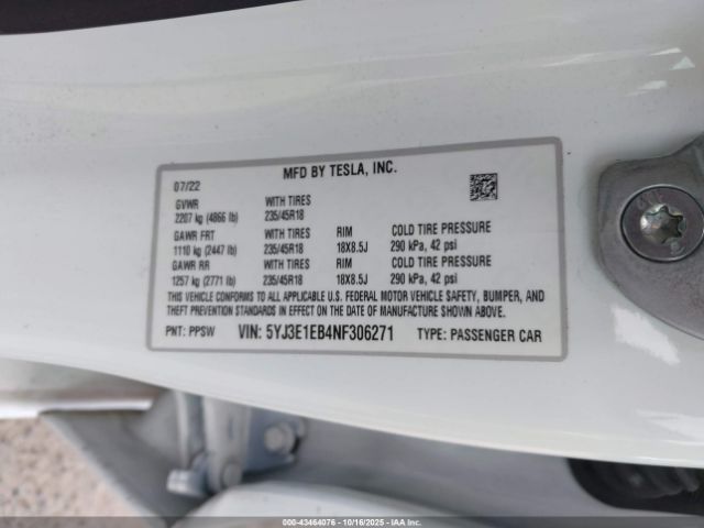 2022 TESLA MODEL 3 5YJ3E1EB4NF306271 Photo 8