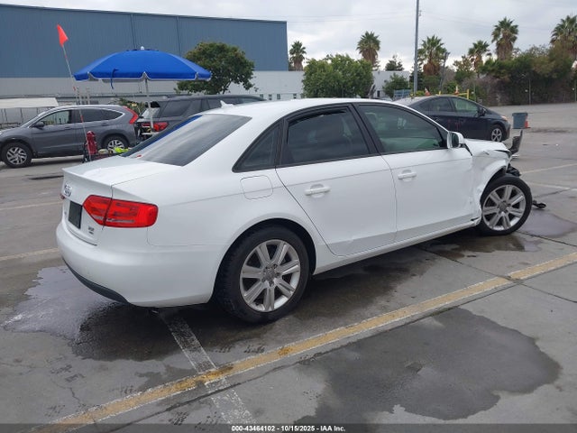 2011 AUDI A4 WAUBFAFL5BN037255 Photo 3