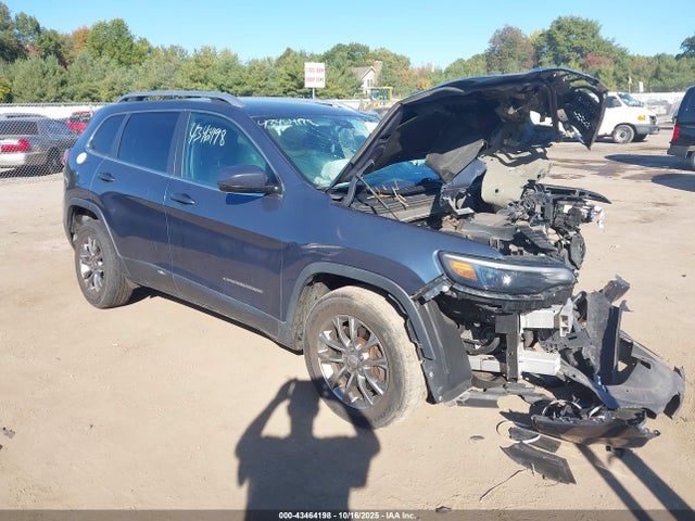 43464198 :رقم المزاد ، 1C4PJMLB2KD429829 vin ، 2019 Jeep Cherokee Latitude Plus 4x4 مزاد بيع