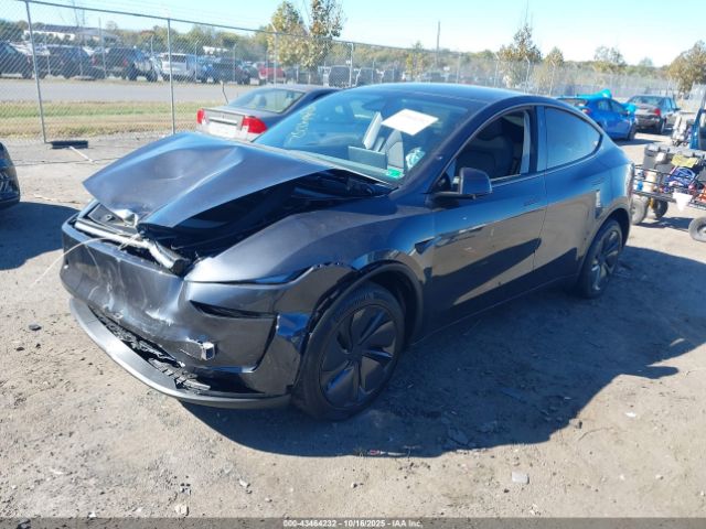 2026 TESLA MODEL Y 7SAYGDEE4TF449166 Photo 1