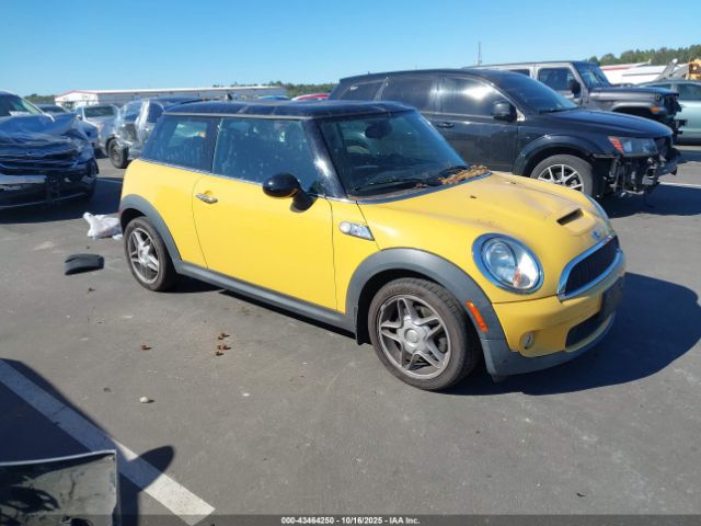 2007 MINI COOPER S WMWMF73587TL90450