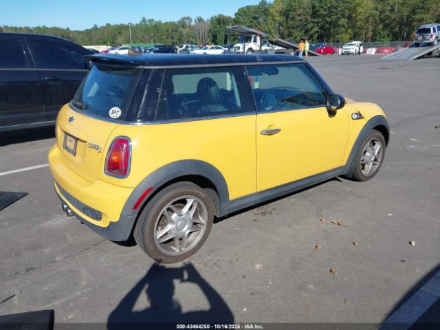2007 MINI COOPER S WMWMF73587TL90450 Photo 3