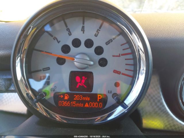 2007 MINI COOPER S WMWMF73587TL90450 Photo 6